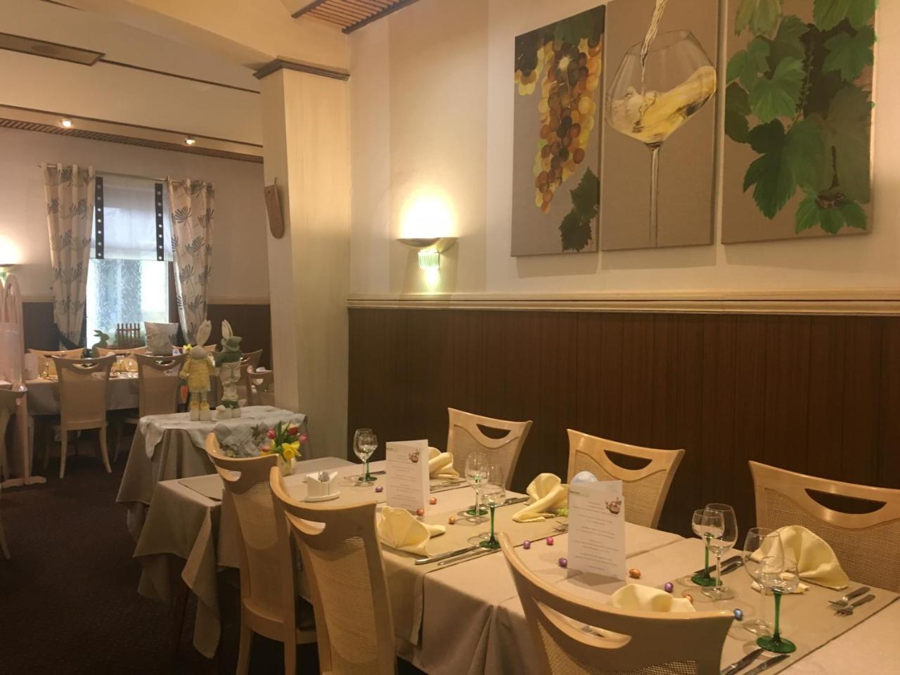 Hotel-Restaurant A La Couronne Kilstett Buitenkant foto